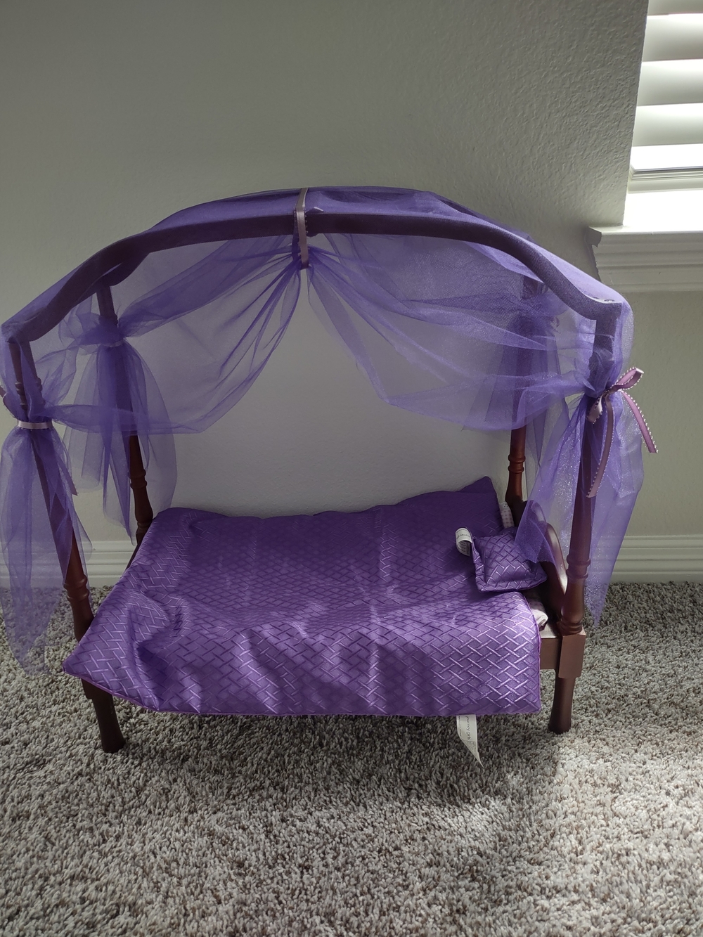 American Girl Caroline Abbott Canopy Bed Frame Wooden Brown 2012